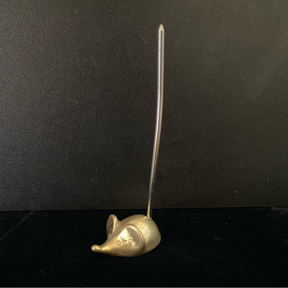 Vintage Brass Mouse Ring or Desk Office Note Receipt Holder 3.5”Tall Mid Century - Picture 5 of 10